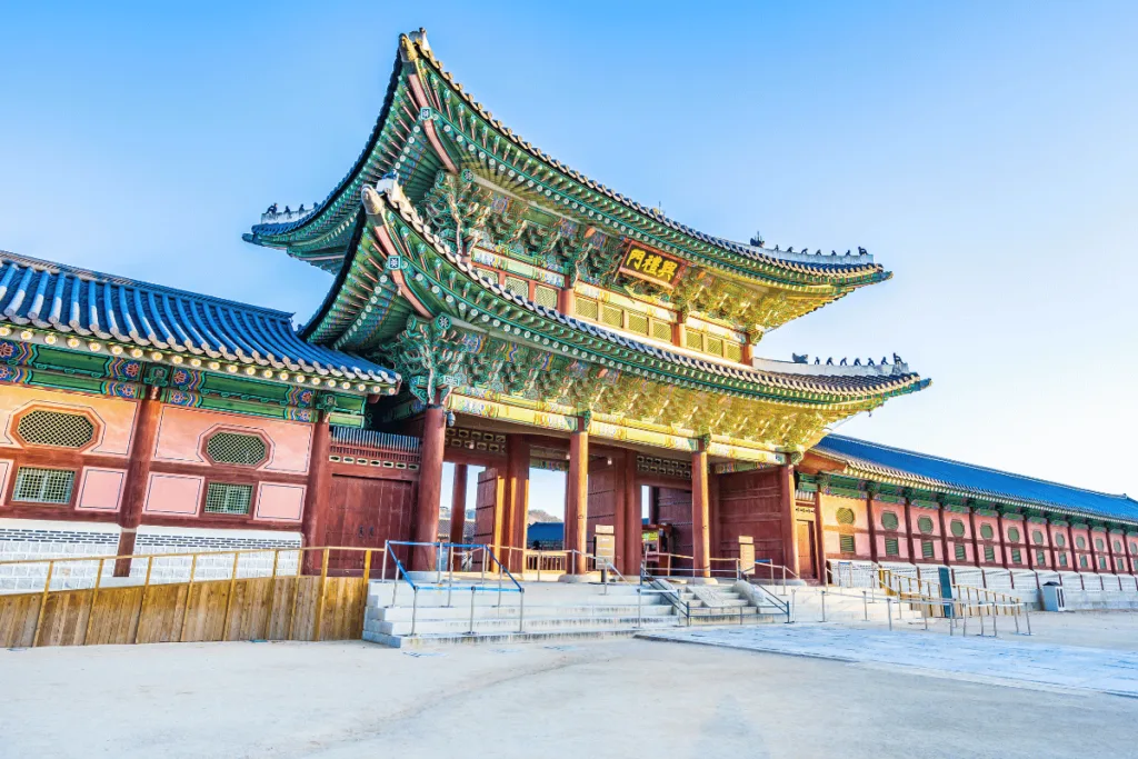 พระราชวังเคียงบกกุง (Gyeongbokgung Palace)