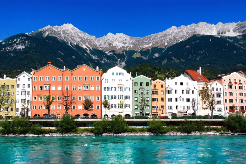 อินส์บรุค (Innsbruck)