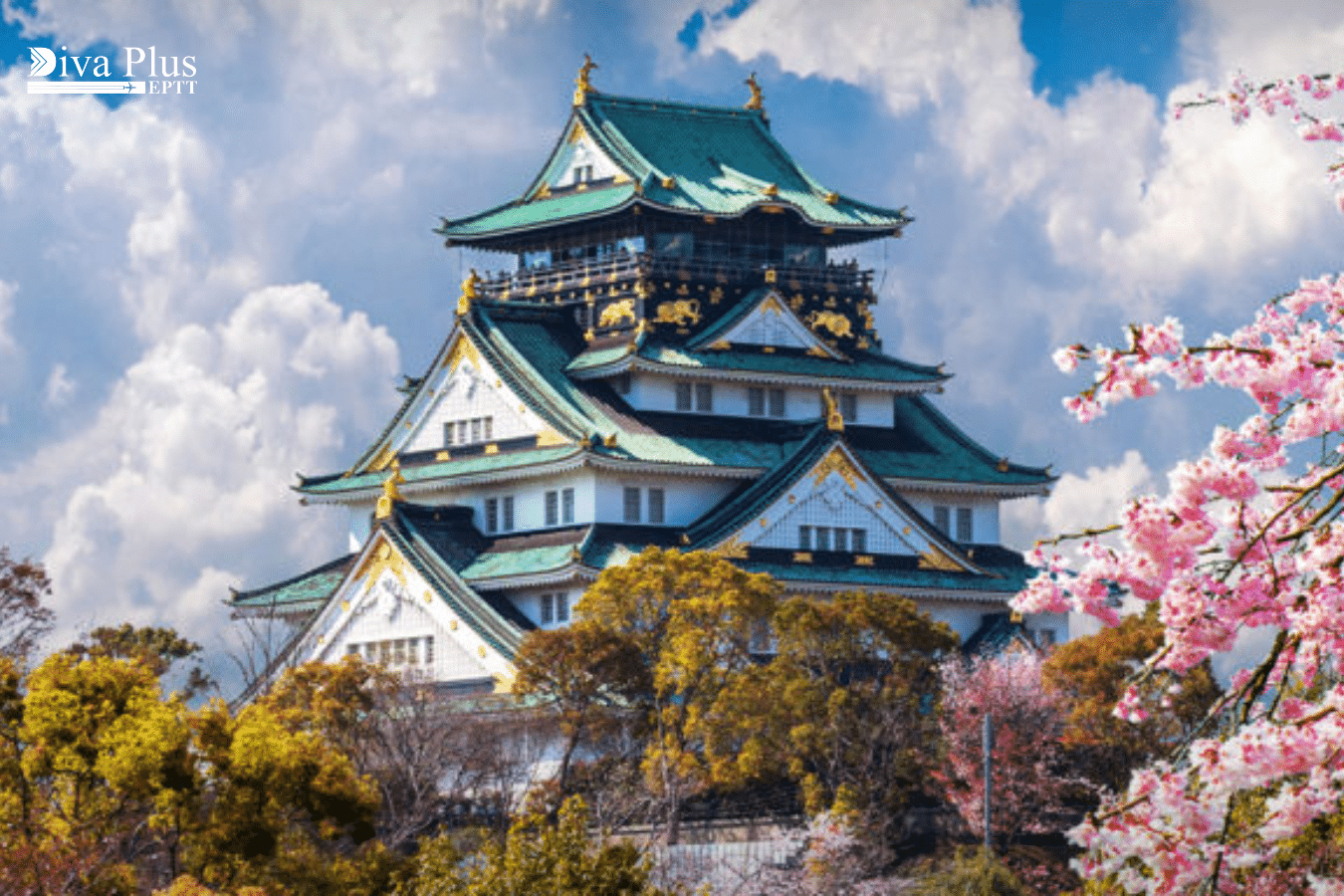 ปราสาทโอซาก้า (Osaka Castle)