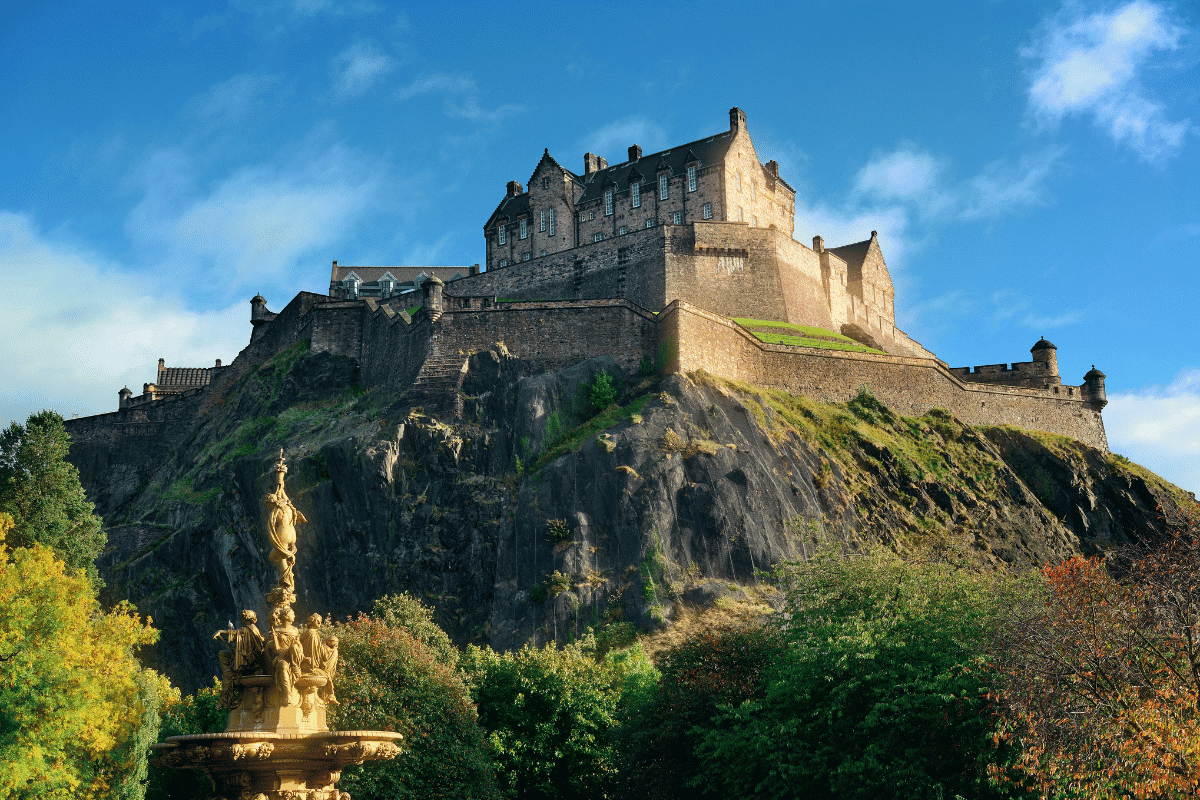 ปราสาทเอดินเบิร์ก (Edinburgh Castle)