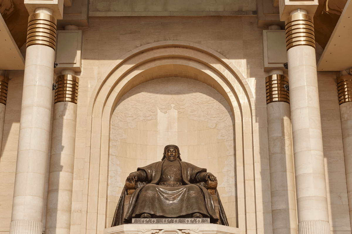 อนุสาวรีย์เจงกิสข่าน (Chinggis Khaan Statue Complex)