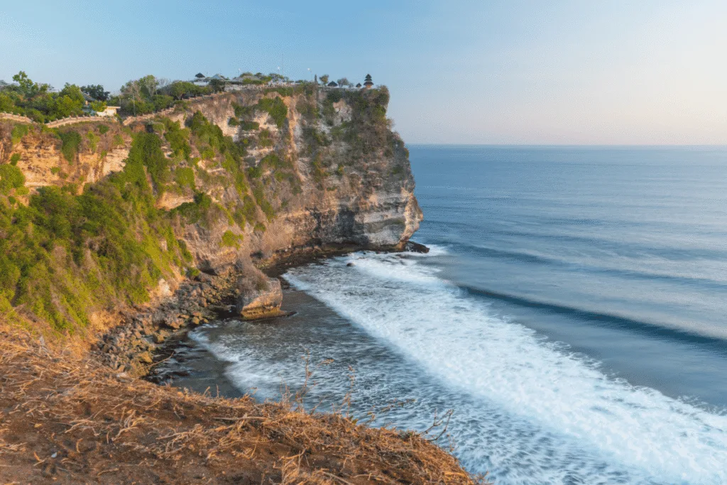 วิหารอูลูวาตู (Uluwatu Temple)